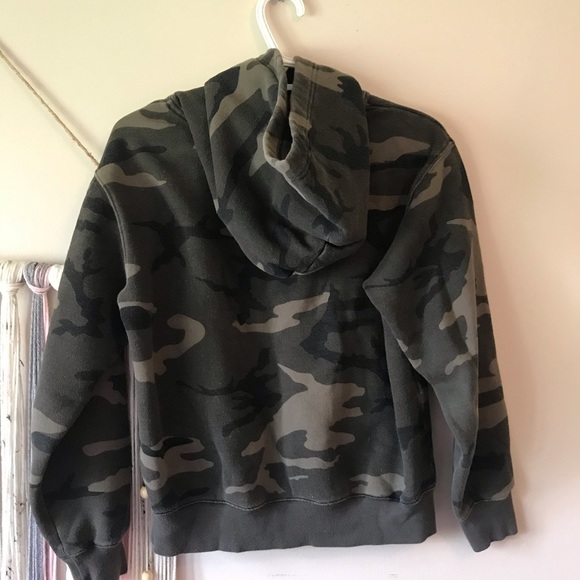 TNA CAMO SWEATER - Picture 2 of 2